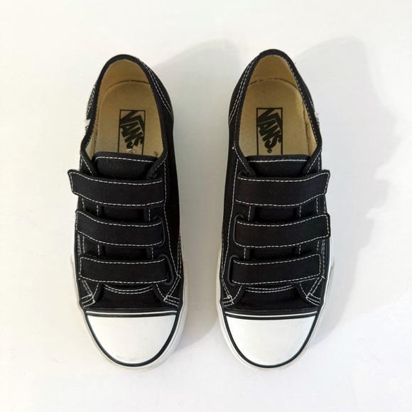 VANS PRISON ISSUE 23 BLACK CANVAS VELCRO 3 STRAP CLOSURE SNEAKERS - Picture 2 of 8